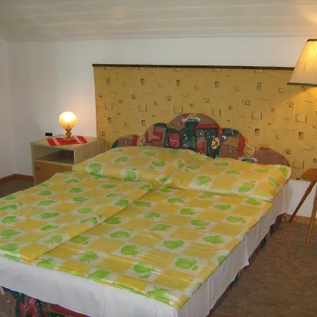 In 18554 Apartment *